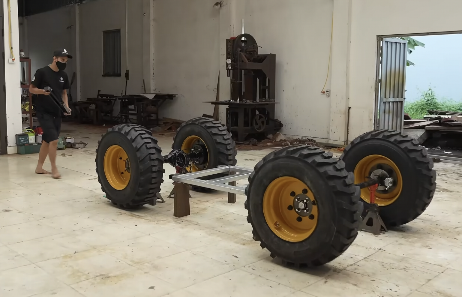 Khung gầm vững chắc của xe địa hình Khung gầm vững chắc của xe địa hình