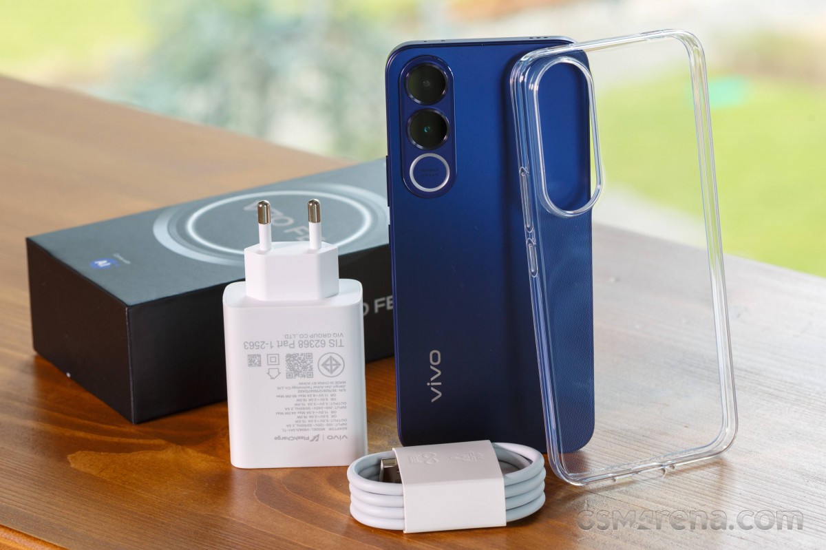 Đánh Giá Nhanh Vivo V70 FE: Smartphone Tầm Trung Hoàn Hảo Với Pin Khủng và Camera Xuất Sắc