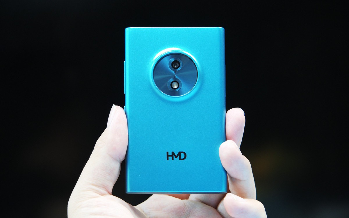 HMD Touch AI: Điện thoại phổ thông ‘dán nhãn AI’ giá rẻ — thực tế trong lòng máy là gì?