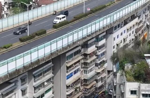 Độc Đáo Kiến Trúc Trung Quốc: Đường Cao Tốc Đặt Trên Chung Cư