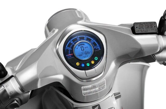 Khám Phá Phiên Bản Đặc Biệt Super Cub C125: Nghệ Thuật Trên Bánh Xe