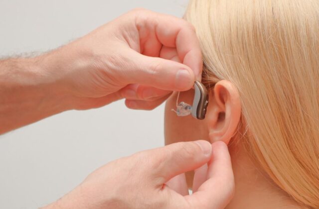 Khám Phá Giải Pháp Cho Vấn Đề Mất Thính Lực Qua Một Đột Phá Mới