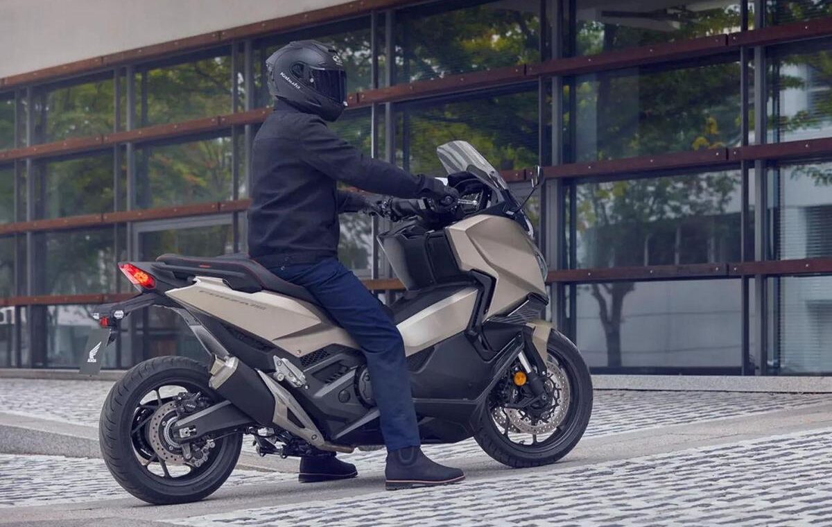 Khám Phá Honda Forza 750 2027: Sự Kết Hợp Hoàn Hảo Giữa Công Nghệ và Tiện Nghi