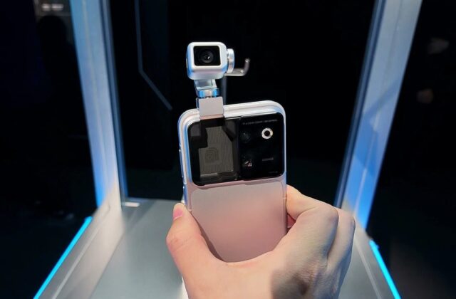 Tại sao thay cụm camera Robot Phone lại tốn kém đến vậy? Giải mã chi tiết chi phí sửa chữa