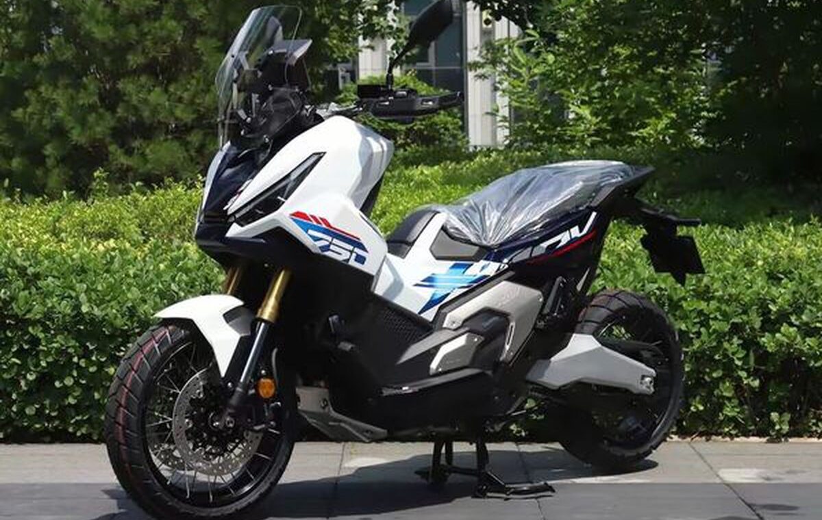 Honda X-ADV 750: Tay ga phong cách phượt với động cơ 745cc và hộp số DCT