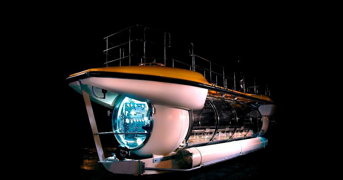 Vinpearl Submarine: Hành Trình Tàu Lặn Du Lịch 24 Khách Tại Nha Trang