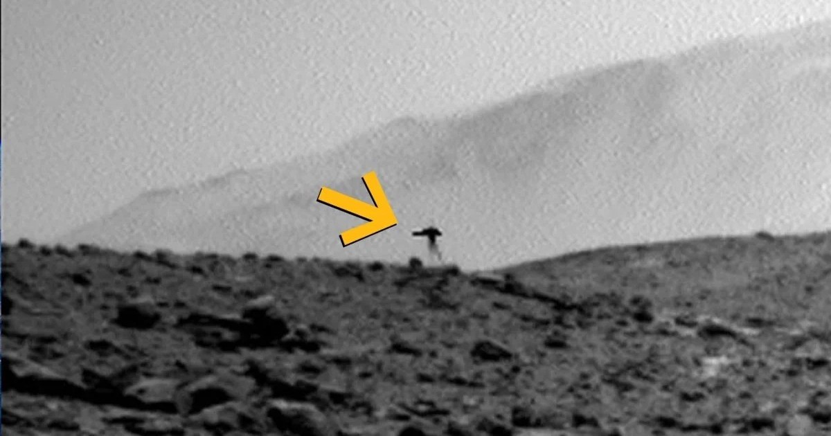 Giải mã ‘vật thể ba chân’ trong ảnh Curiosity: tại sao nó không phải sinh vật hay máy móc