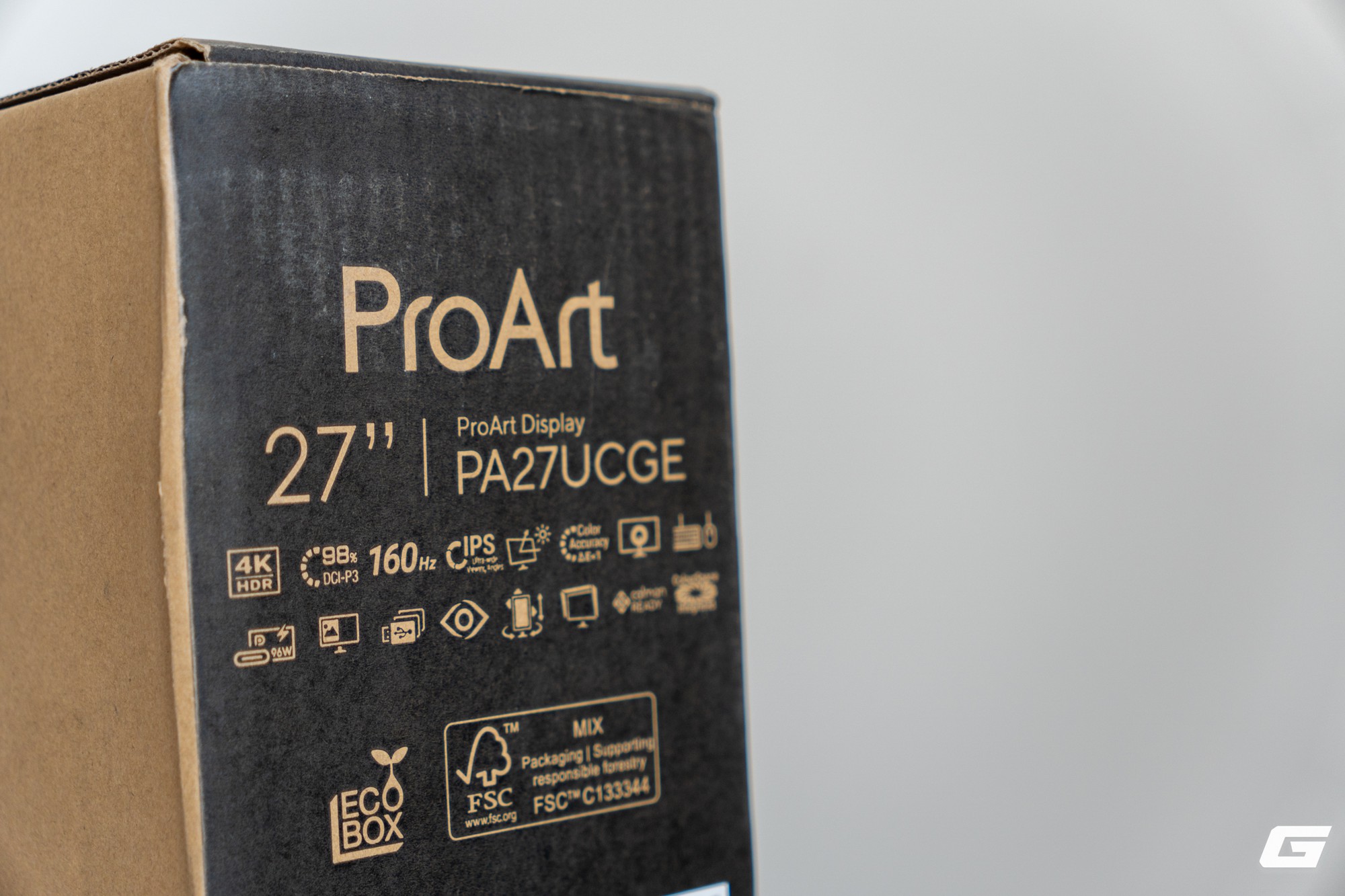 Trải nghiệm ASUS ProArt PA27UCGE: 4K sắc nét, 160Hz mượt mà và hai trang bị “chân ái” cho giới sáng tạo - Ảnh 1.