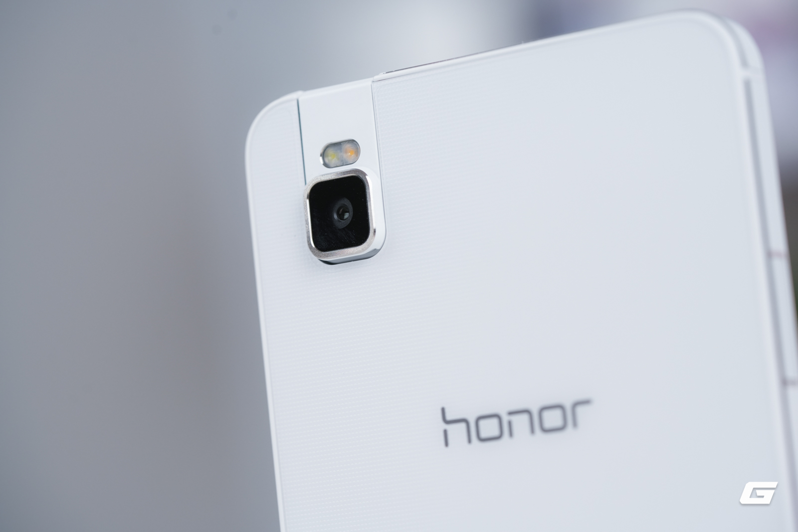genk-honor-7i-look-back-29-1787302818257384471642 Nhìn lại HONOR 7i, điện thoại tầm trung năm 2015 với camera lật độc lạ - Ảnh 17.