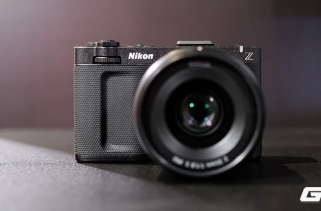 Nikon ZR: Cinema camera full-frame nhỏ gọn chính thức có mặt tại Việt Nam