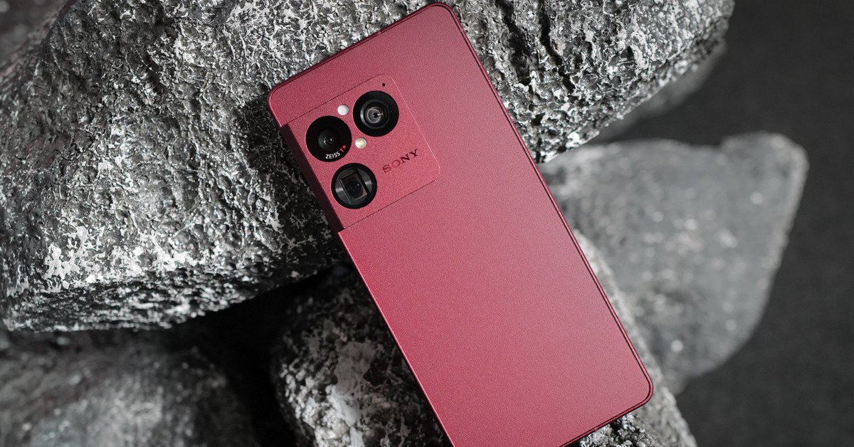 Sony Xperia 1 VIII tại Việt Nam: Một flagship dành cho người vẫn muốn jack 3.5mm