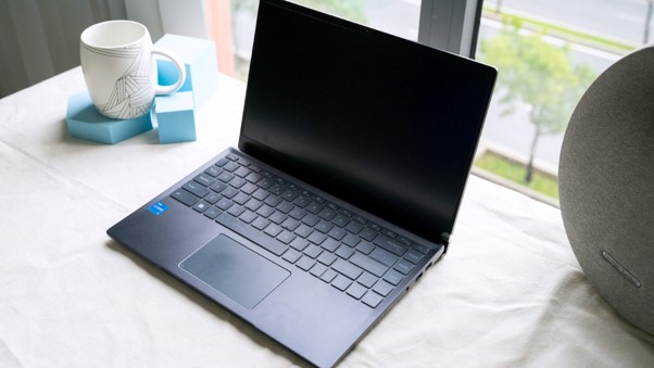 Khám Phá Dòng Laptop MSI Modern: Kết Hợp Hoàn Hảo Giữa Thời Trang và Hiệu Năng