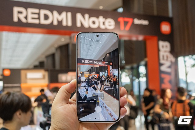 REDMI Note 17 Series chính thức ra mắt: Pin "Pro Max" 10.000 mAh như cục sạc dự phòng, độ bền cũng được đẩy lên tối đa- Ảnh 13. REDMI Note 17 Series chính thức ra mắt: Pin "Pro Max" 10.000 mAh như cục sạc dự phòng, độ bền cũng được đẩy lên tối đa- Ảnh 13.