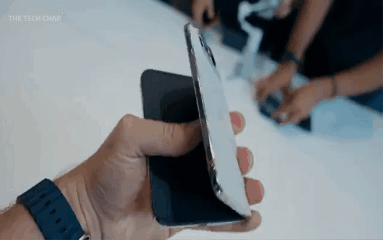 thumb-giphy-13-17891030453791099737063-1789107905297403952293-1789347073485-1789347074408197169186